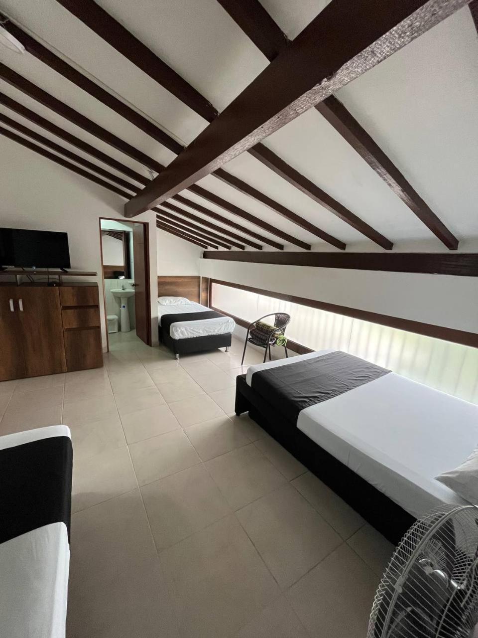 Hotel Otun Plaza 佩雷拉 外观 照片